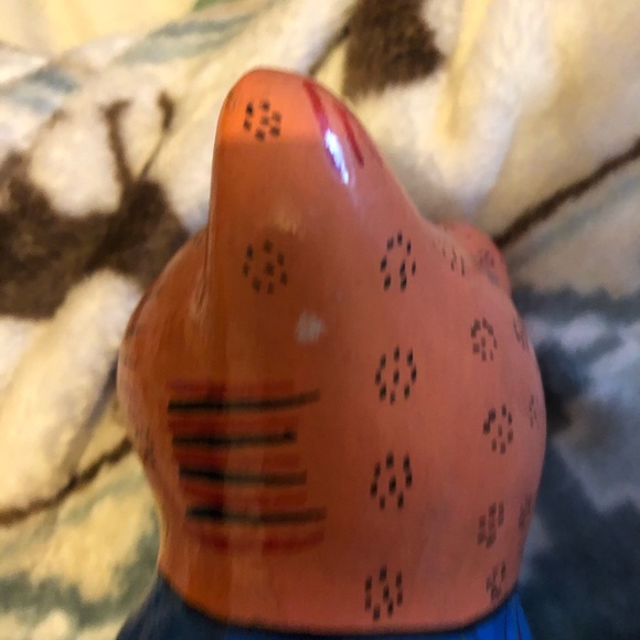 Mexican Folk Art Clay Cat w/Painted Scene on back - Picture 6 of 8